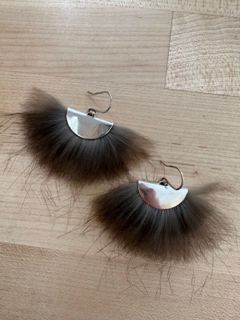 Beaver Silver Fan Earrings