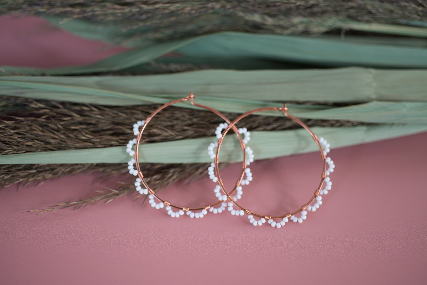 Copper scalloped seed bead hoops