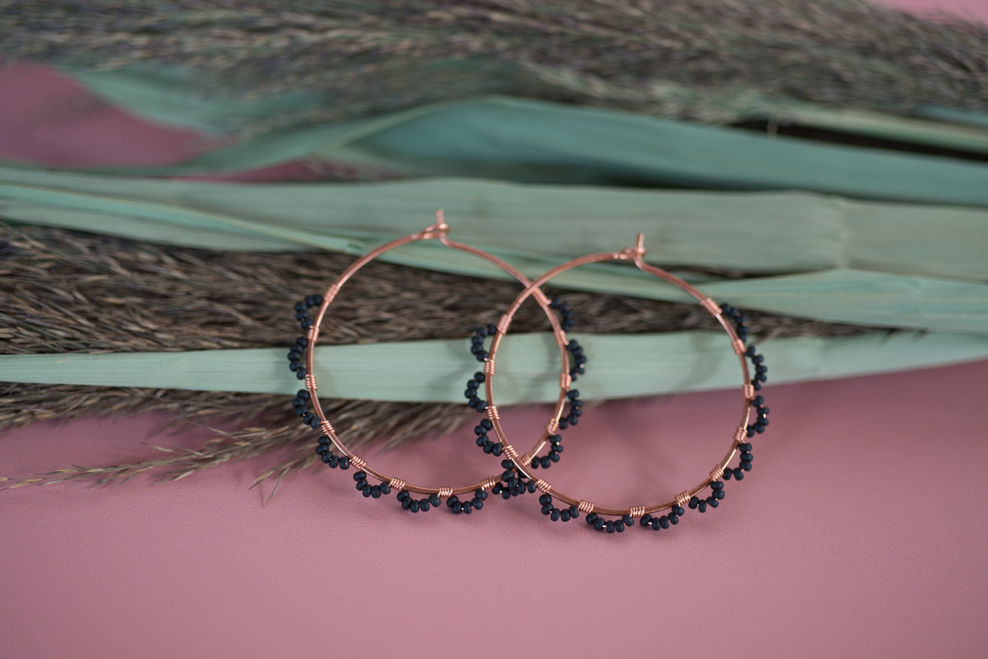 Copper scalloped seed bead hoops